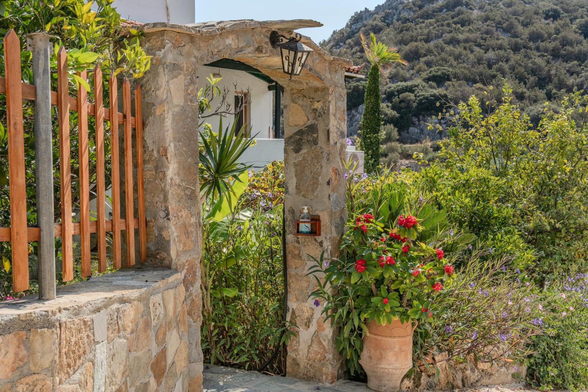 Athina Villas Istro Exterior photo